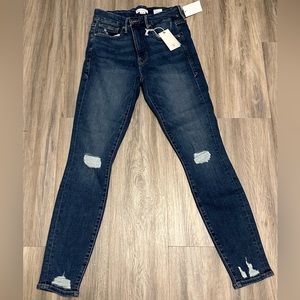 Good American skinny jeans size 6 NWT good legs